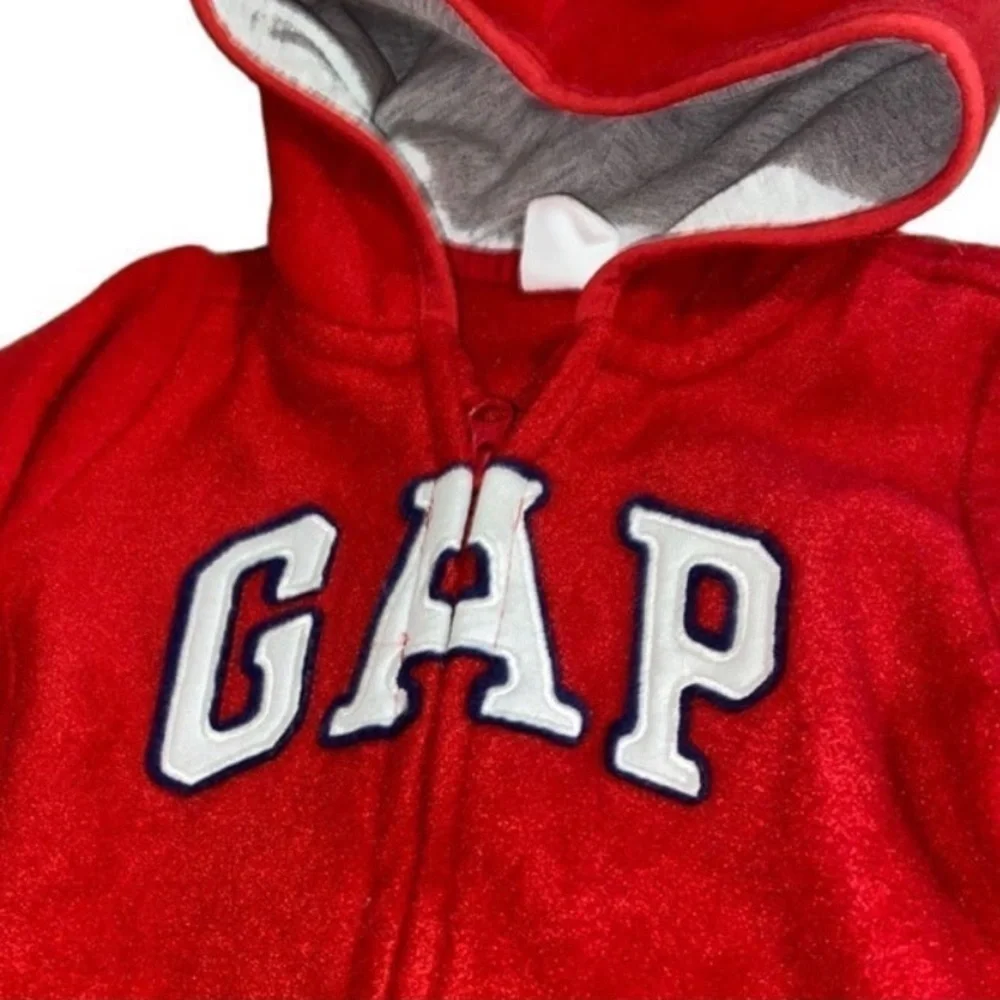 GAP Baby Boys Red Fleece Hooded One Piece Romper 9-12M Logo Bunting